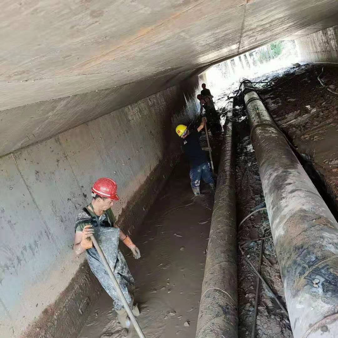 潭牛镇工业管道清淤